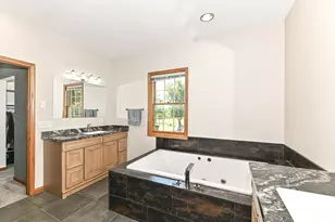 3665 E Fitzsimmons Rd, Oak Creek, WI 53154 - Photo 23