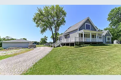 3665 E Fitzsimmons Rd, Oak Creek, WI 53154 - Photo 51