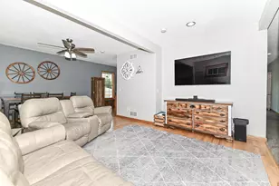 3665 E Fitzsimmons Rd, Oak Creek, WI 53154 - Photo 5