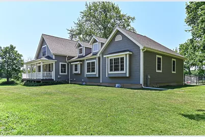 3665 E Fitzsimmons Rd, Oak Creek, WI 53154 - Photo 53
