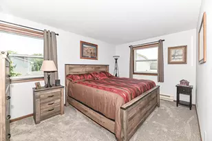 6840 Mariner Dr, Racine, WI 53406 - Photo 15