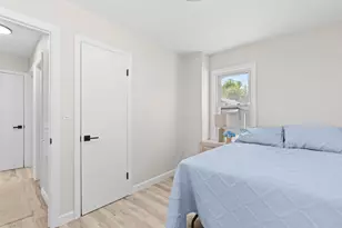 5331 N 61st St, Milwaukee, WI 53218 - Photo 9