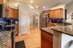 8160 S Lakeview Dr, Franklin, WI 53132 - Photo 27