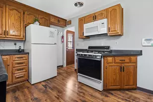 3801 Charles St, Racine, WI 53402 - Photo 7