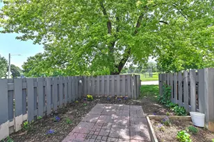 1522 Big Bend Rd, Waukesha, WI 53189 - Photo 25