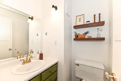 1522  Big Bend Rd #C, Waukesha, WI 53189 - Photo 13