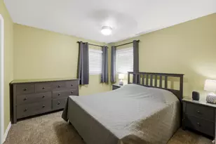 2549 S 63rd St, Milwaukee, WI 53219 - Photo 15