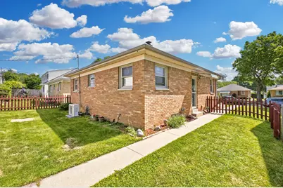 2549 S 63rd St, Milwaukee, WI 53219 - Photo 23