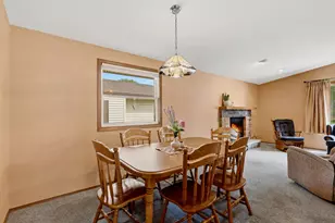 1728 Ashby Ct, Sheboygan, WI 53081 - Photo 5
