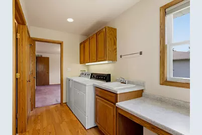 1728  Ashby Ct, Sheboygan, WI 53081 - Photo 13