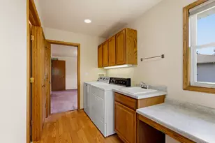 1728 Ashby Ct, Sheboygan, WI 53081 - Photo 13