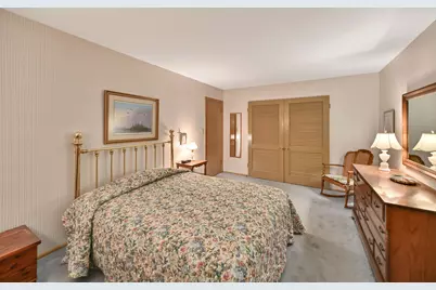 4185  Imperial Dr, Brookfield, WI 53045 - Photo 29