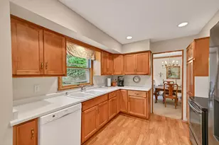 4185 Imperial Dr, Brookfield, WI 53045 - Photo 3