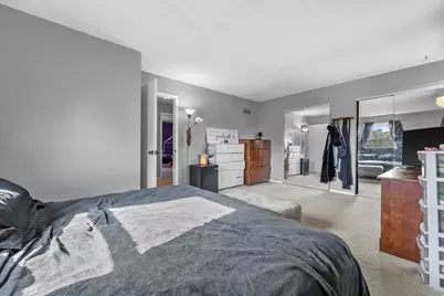 2832 E Grange Ave #2832, Cudahy, WI 53110 - Photo 13