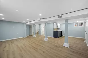 536 N 116th St, Wauwatosa, WI 53226 - Photo 29