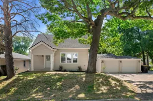 536 N 116th St, Wauwatosa, WI 53226 - Photo 1