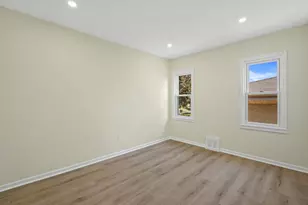 536 N 116th St, Wauwatosa, WI 53226 - Photo 19