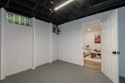 6655 N 84th St, Milwaukee, WI 53224 - Photo 29