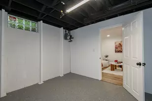 6655 N 84th St, Milwaukee, WI 53224 - Photo 29