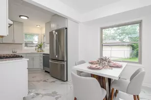 6655 N 84th St, Milwaukee, WI 53224 - Photo 7