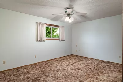 705  14th St, La Crescent, MN 55947 - Photo 7