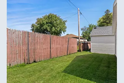 1526 S 24th St, Manitowoc, WI 54220 - Photo 27