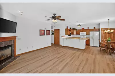 21834 N Weather Edge Cir #G, Lannon, WI 53046 - Photo 13
