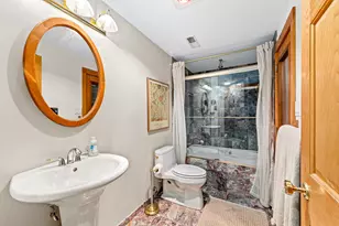 24026 W Oakwood Ln, Racine, WI 53139 - Photo 25