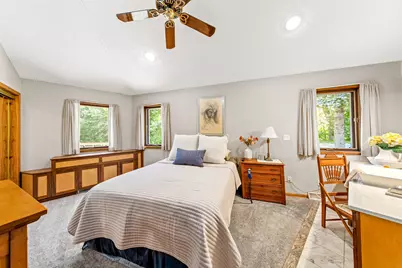 24026 W Oakwood Ln, Racine, WI 53139 - Photo 17