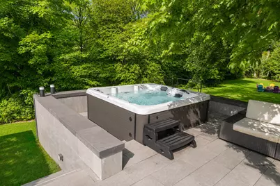 857 E Glenbrook Rd, Bayside, WI 53217 - Photo 25