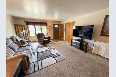5  Prestige Cir, Fond du Lac, WI 54935 - Photo 5