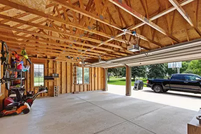 W260N2961  Steeplechase Dr, Pewaukee, WI 53072 - Photo 39