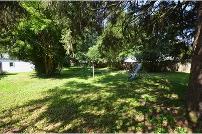 225 N Esterly Ave, Whitewater, WI 53190 - Photo 7