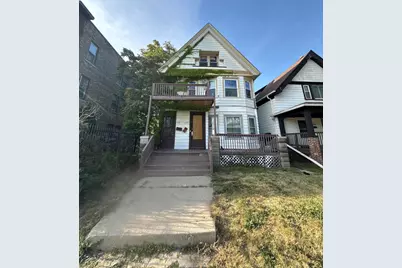4522 W Lloyd St #4524, Milwaukee, WI 53208 - Photo 1