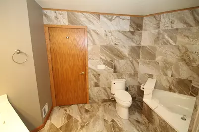 17785 W Wisconsin Ave #A, Brookfield, WI 53045 - Photo 19