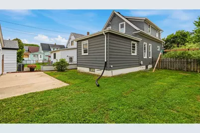 905  Manitoba Ave, South Milwaukee, WI 53172 - Photo 29
