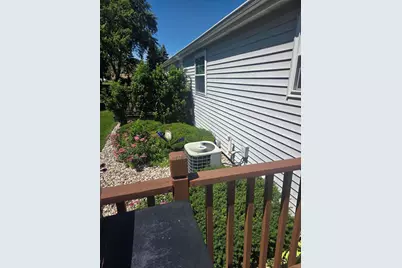 776  Foxtail Ct #2B, West Bend, WI 53095 - Photo 7