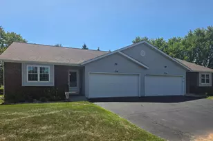 776 Foxtail Ct, West Bend, WI 53095 - Photo 1