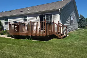 776 Foxtail Ct, West Bend, WI 53095 - Photo 5