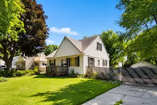 6672 N 54th St, Milwaukee, WI 53223 - Photo 3