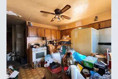6672 N 54th St, Milwaukee, WI 53223 - Photo 9