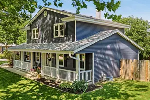 8036 S 77th St, Franklin, WI 53132 - Photo 37