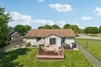 7710 S Chapel Hill Dr, Franklin, WI 53132 - Photo 41