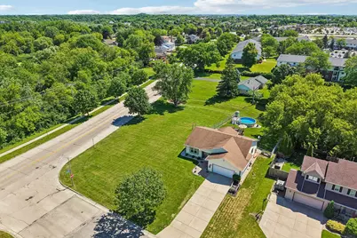 7710 S Chapel Hill Dr, Franklin, WI 53132 - Photo 39