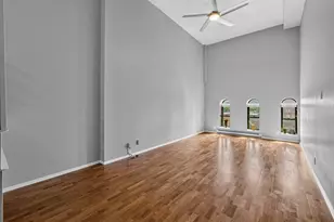 270 E Highland Ave, Milwaukee, WI 53202 - Photo 11
