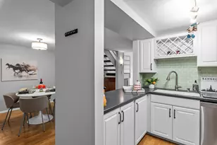 270 E Highland Ave, Milwaukee, WI 53202 - Photo 5