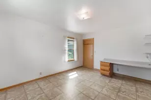 2840 N 86th St, Milwaukee, WI 53222 - Photo 15