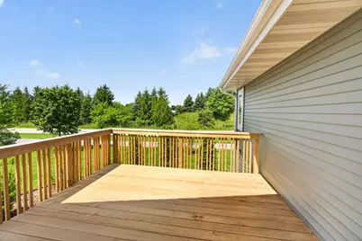 W206N16182  Stonebrook Dr, Jackson, WI 53037 - Photo 17