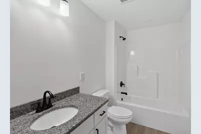 W206N16182  Stonebrook Dr, Jackson, WI 53037 - Photo 13