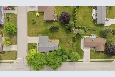 1237  Audubon Rd, Howards Grove, WI 53083 - Photo 29